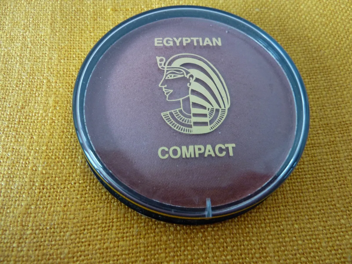 Egyptian earth compact bronzing powder - Image 1