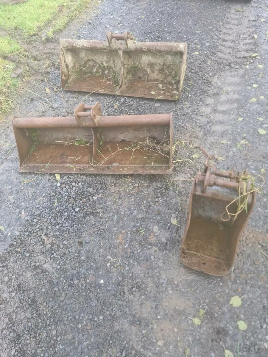 30mm buckets - Image 1