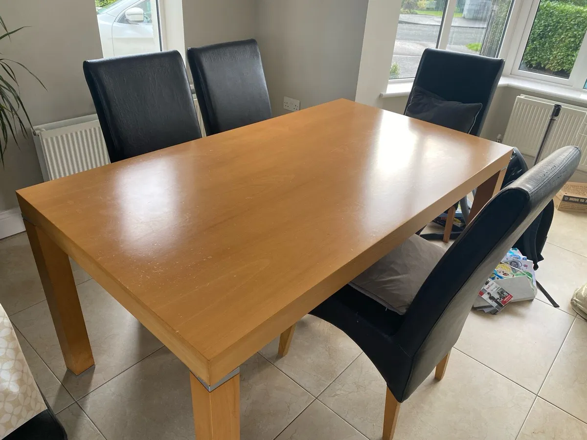 Dining table & chairs - Image 2