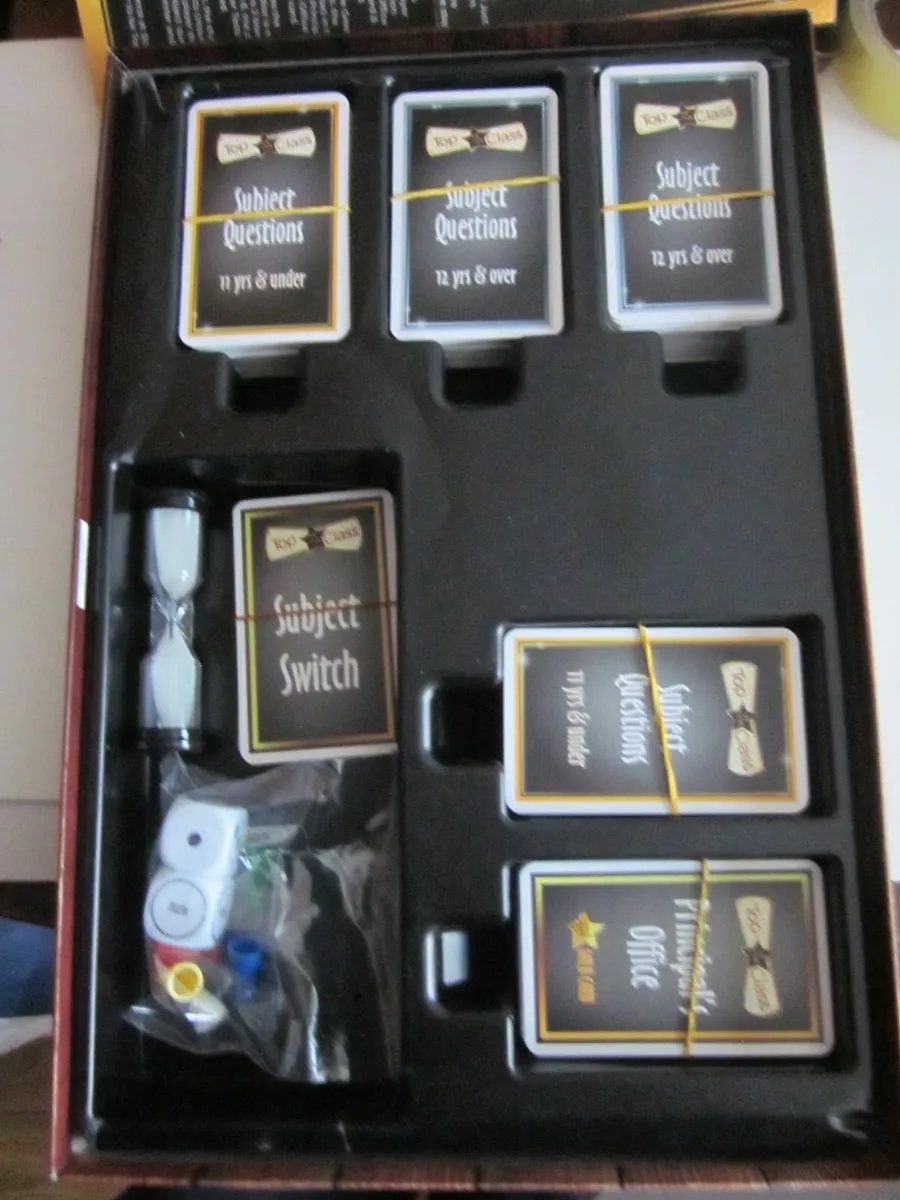 Top Of The Class Board Game - Image 3