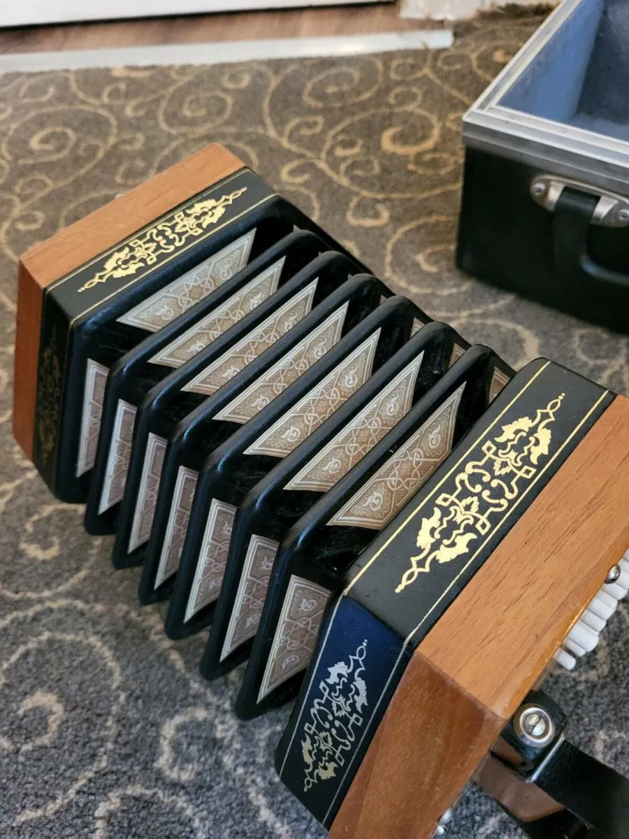 Concertina - Image 2