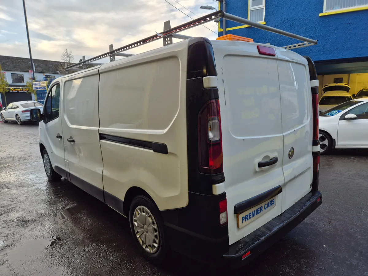 Vauxhall Vivaro 2017 - Image 3