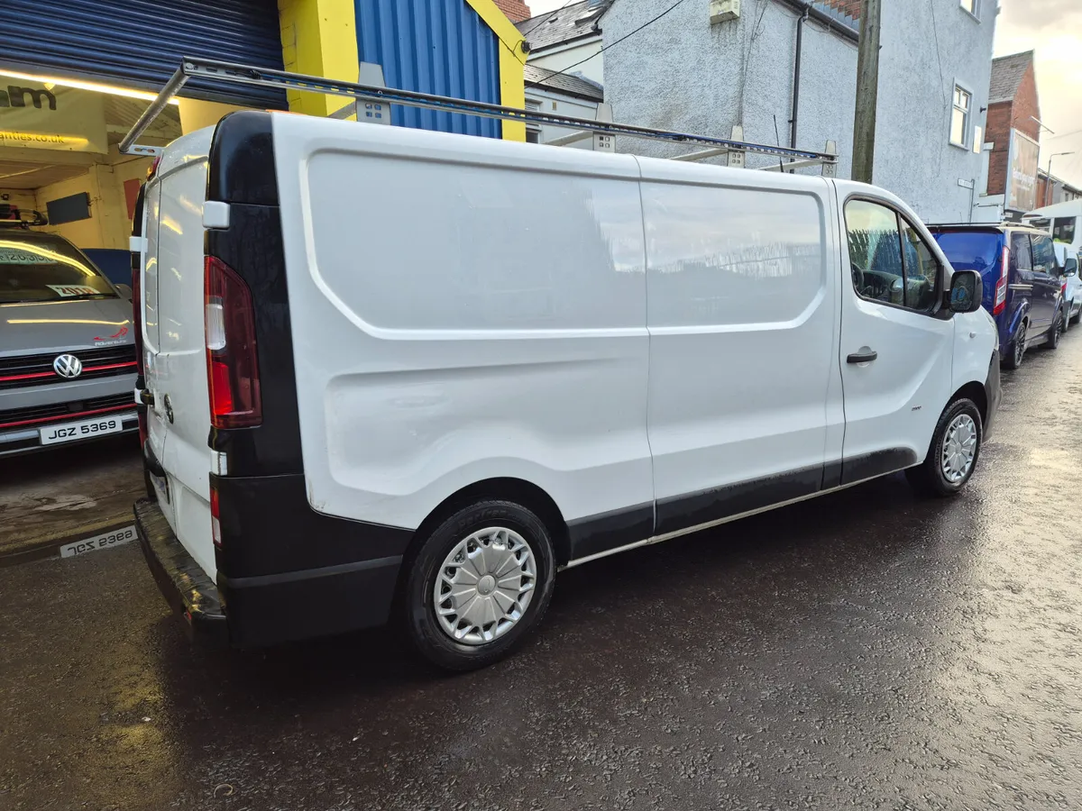Vauxhall Vivaro 2017 - Image 2