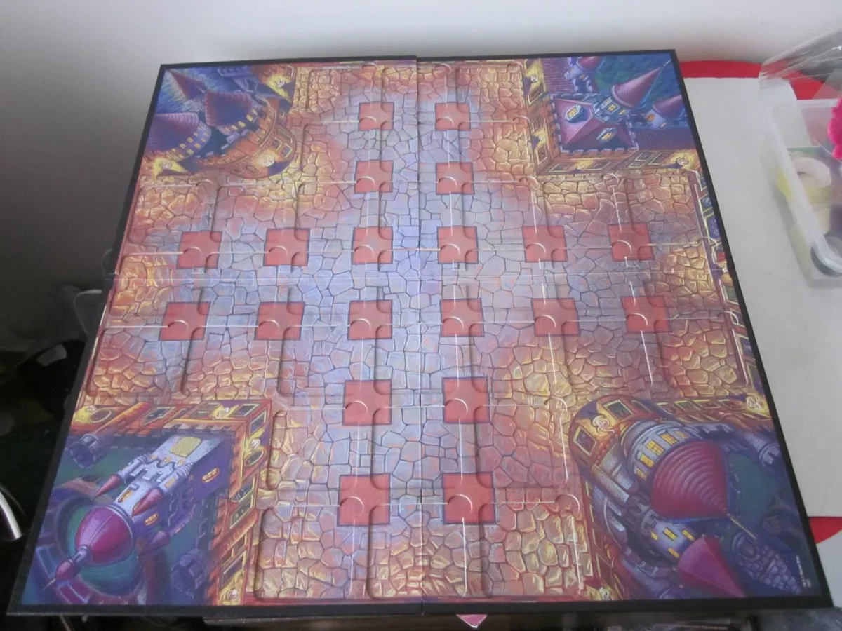 New Harry Potter Halls of Hogwarts Board Game - Image 4