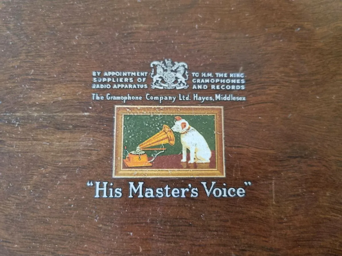 Old masters voice radio - Image 2