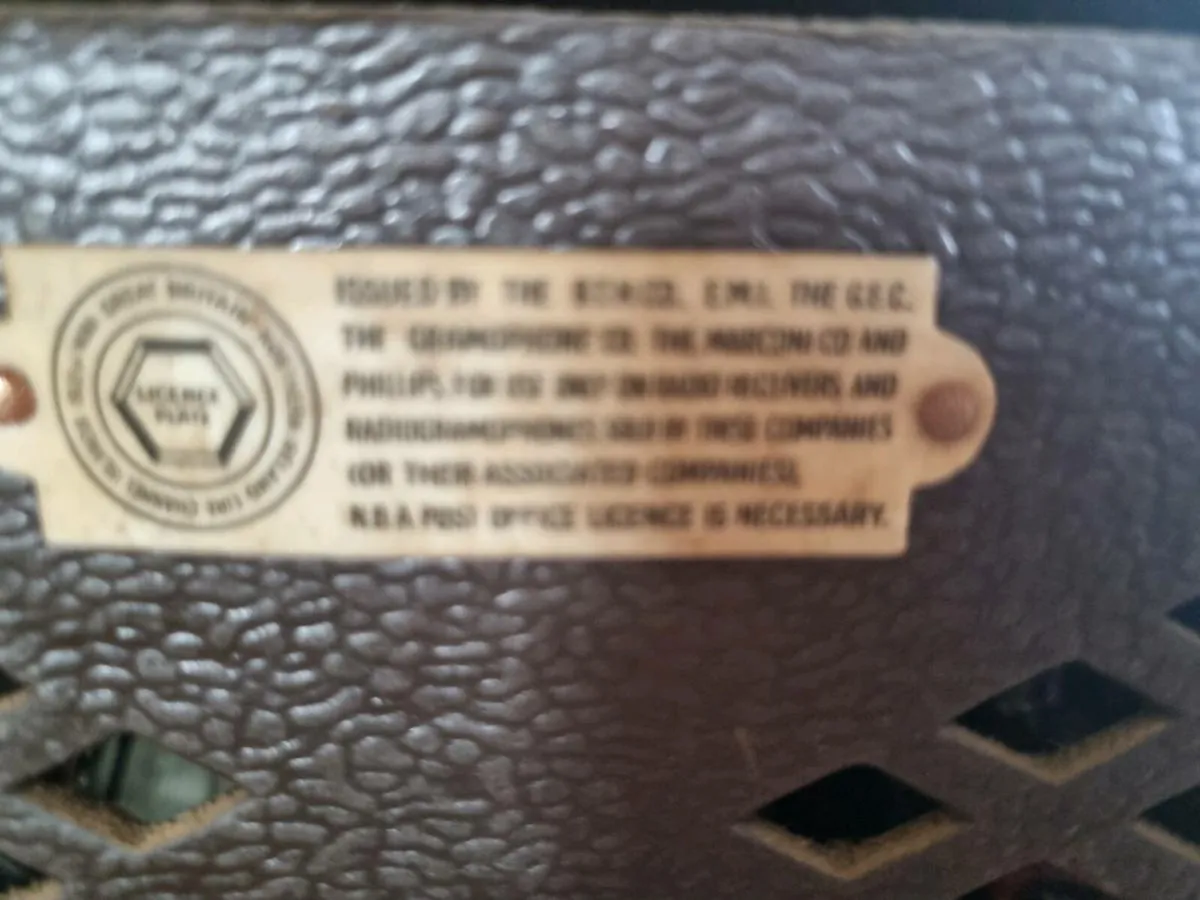 Old masters voice radio - Image 4