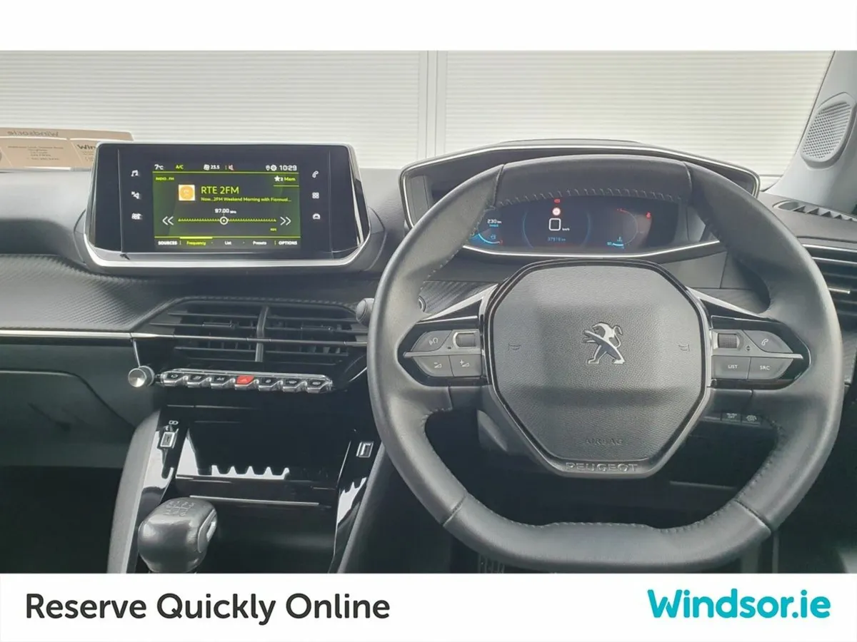 Peugeot 2008 1.2 Puretech 100bhp Allure - Image 4