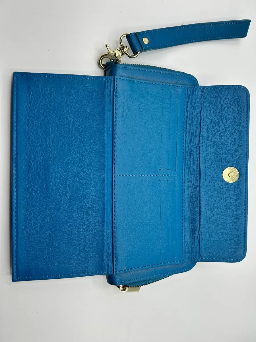Brand New Genuine Leather Ladies Clutch - Image 2
