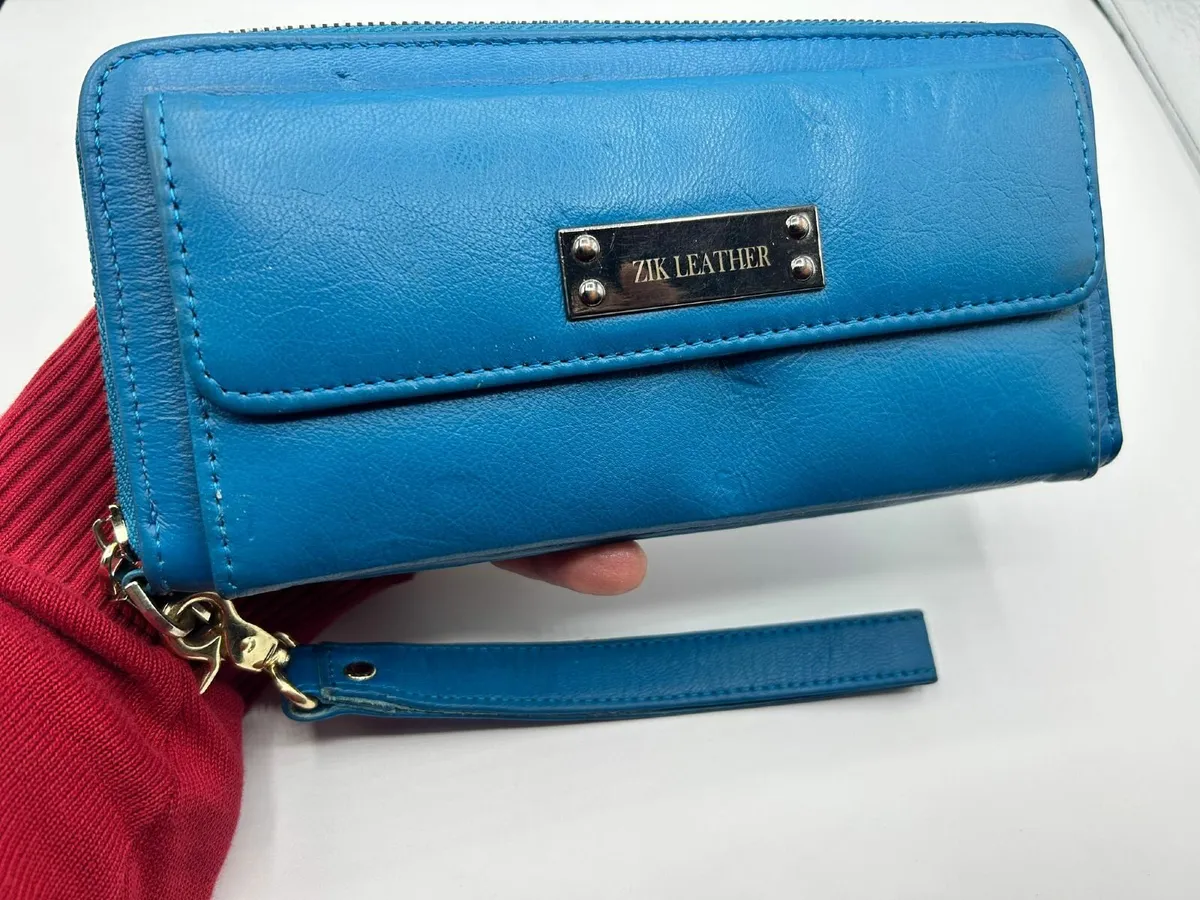 Brand New Genuine Leather Ladies Clutch - Image 1