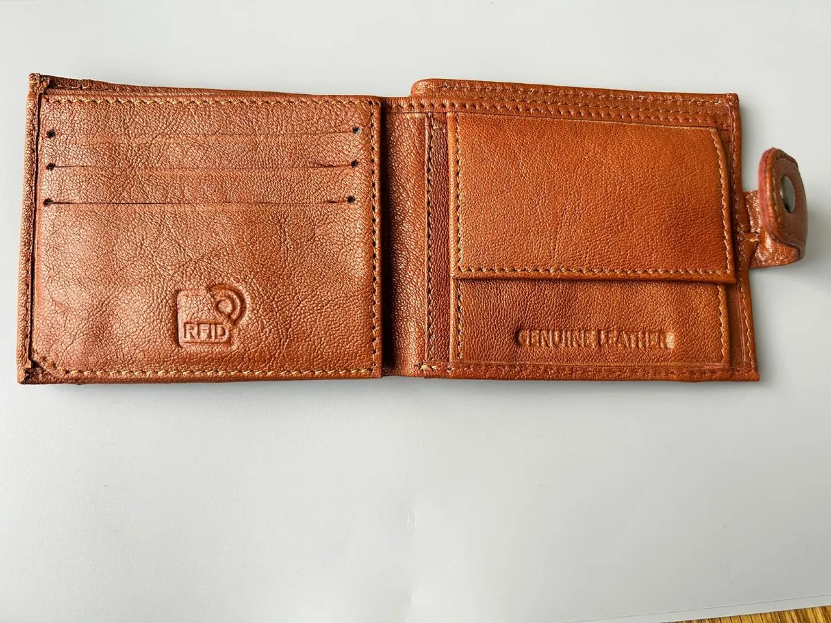 Genuine Leather RFID blocking Wallet - Image 2