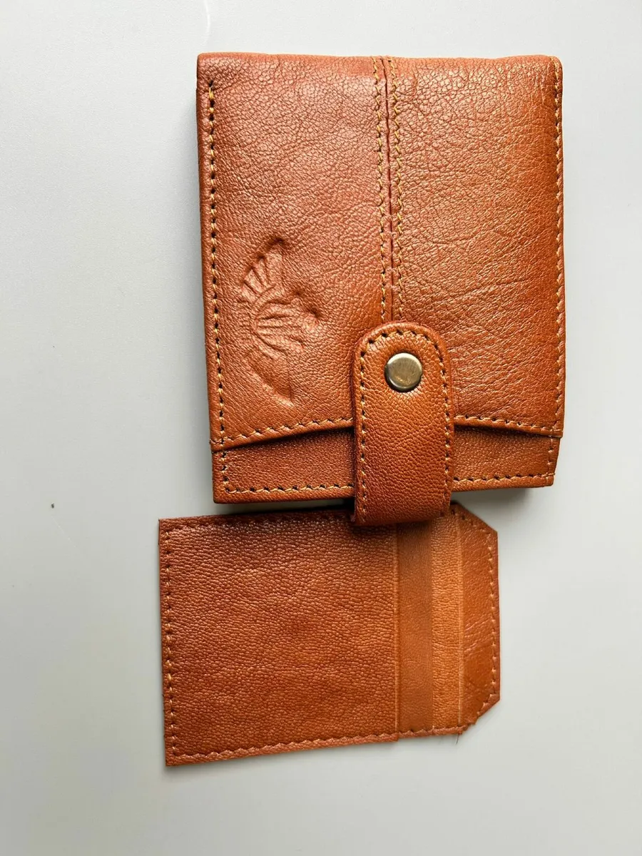 Genuine Leather RFID blocking Wallet - Image 3