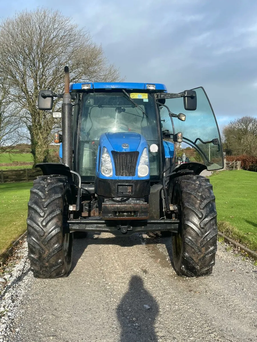 New Holland TS115A - Image 3