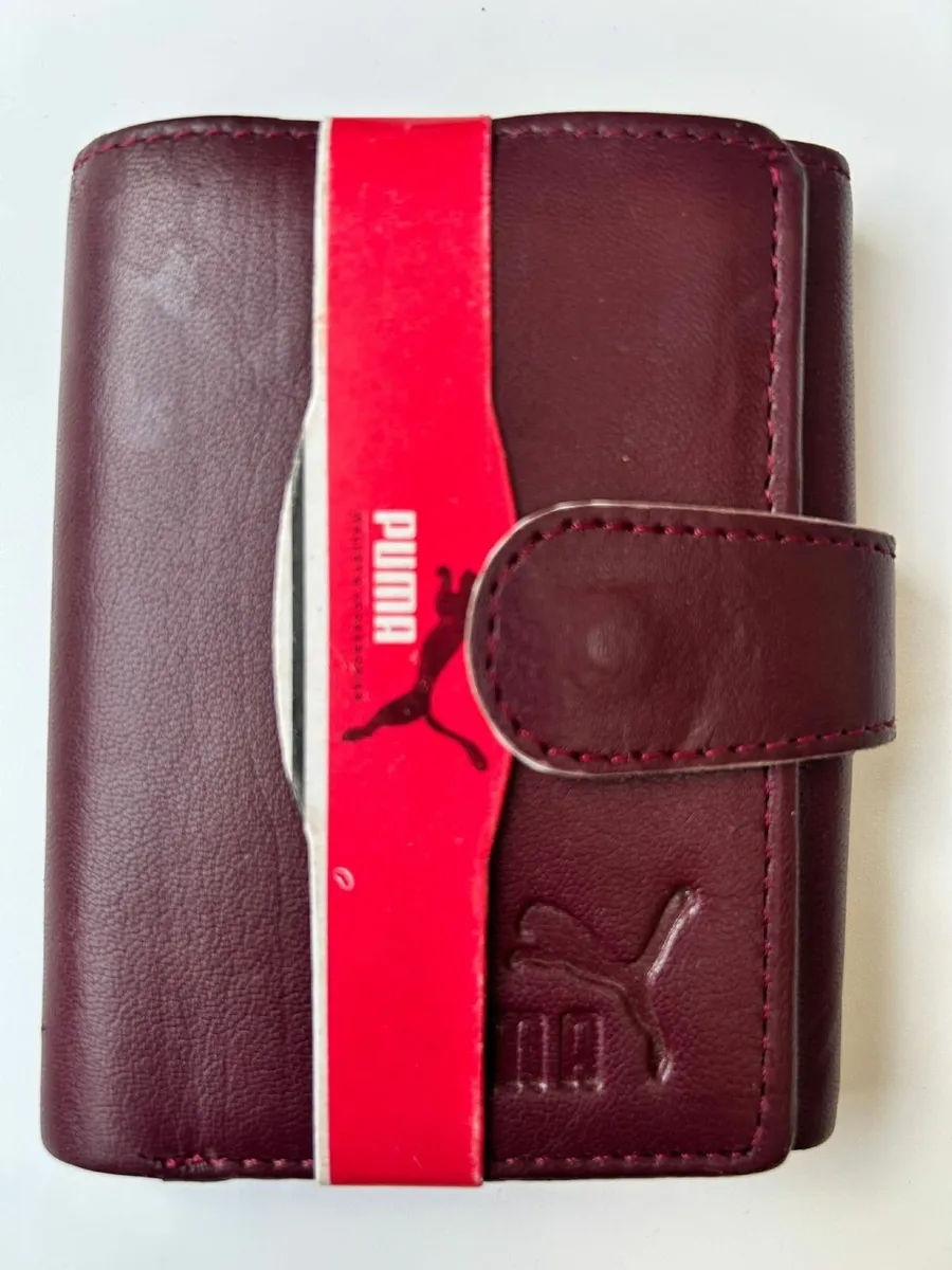 Brand New Genuine Leather Trifold cardholder - Image 1