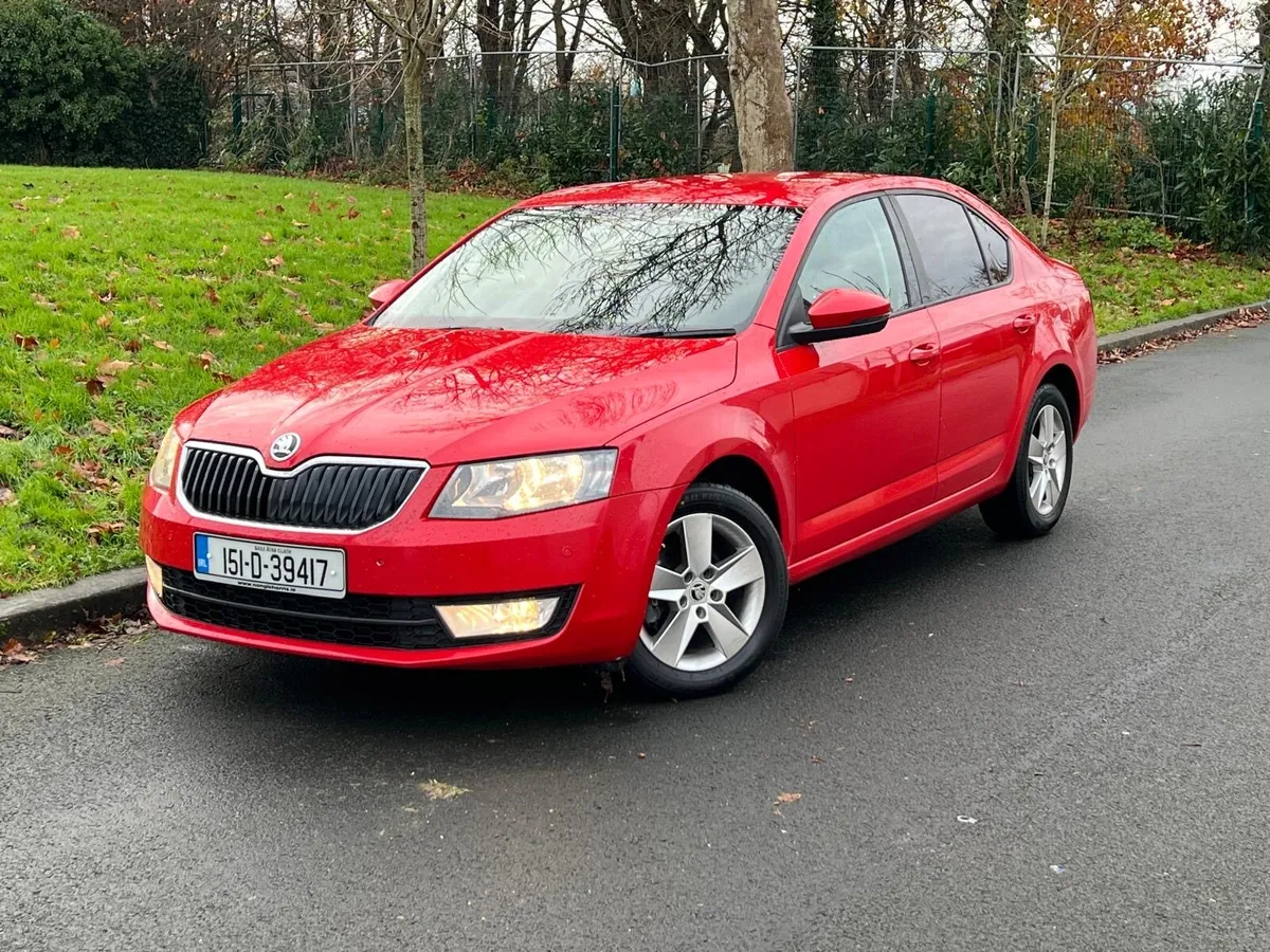 151 SKODA OCTAVIA 1.6 DIESEL AUTOMATIC - Image 1