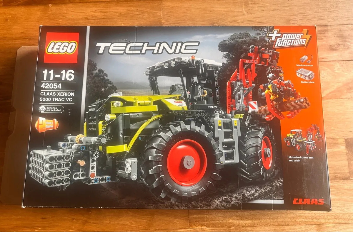 LEGO 42054 Technic CLAAS Xerion 5000 Tractor - Image 4
