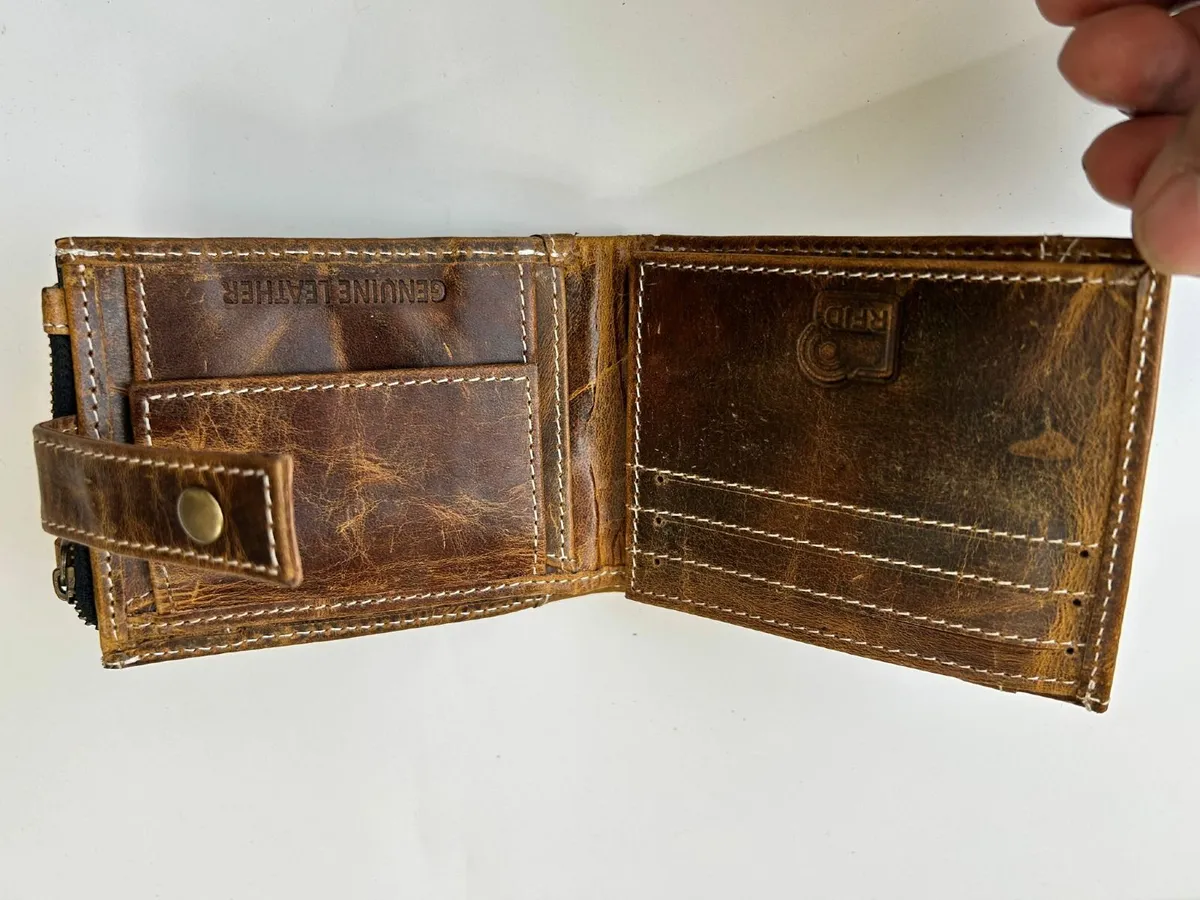 Brand New Genuine Leather  Wallet - Image 3