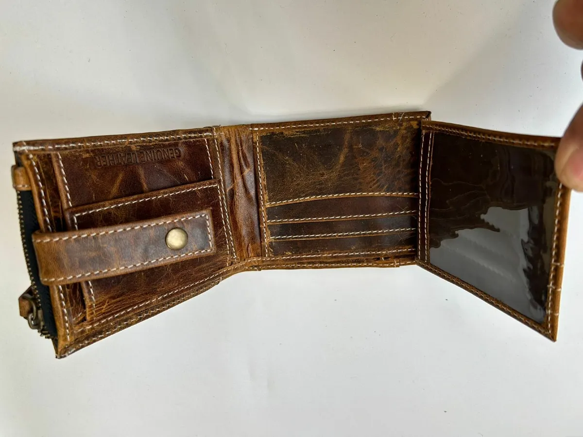 Brand New Genuine Leather  Wallet - Image 4