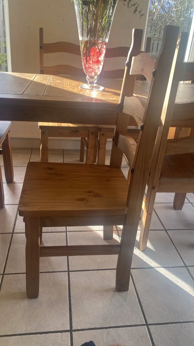 Pine table and 6 chairs - Image 2