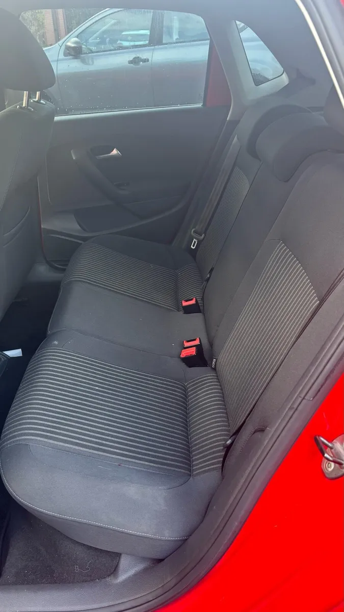 2014 Volkswagen Polo - Comfortline - Image 4