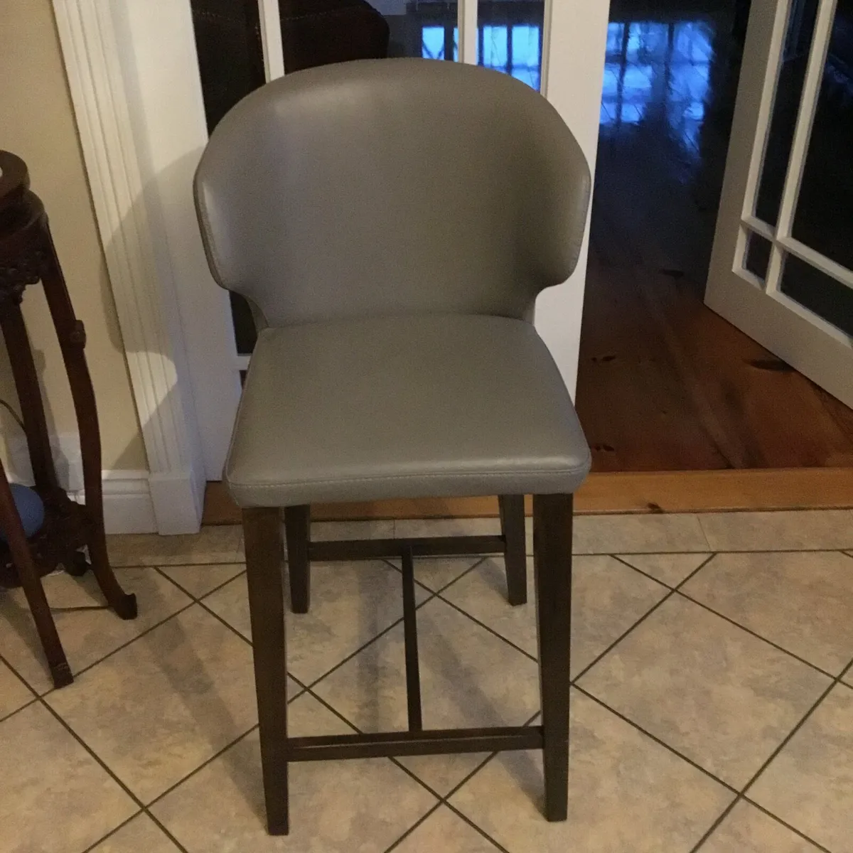 4 kitchen stools - Image 2