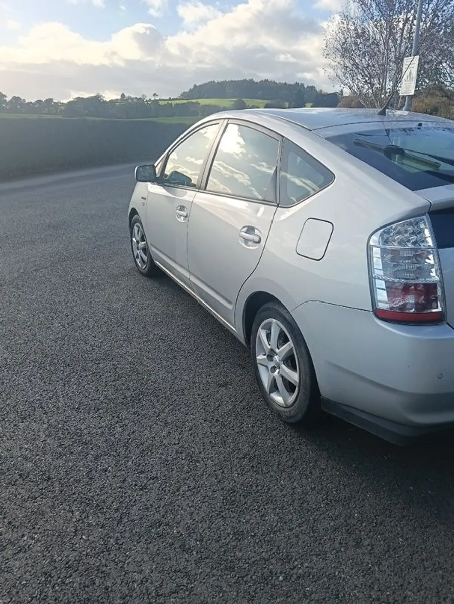 2007 Toyota Prius - Image 4