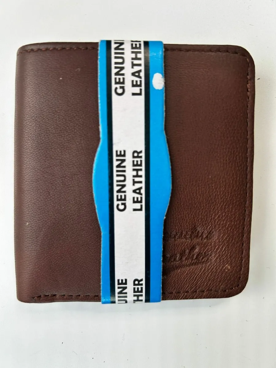 Brand New Genuine Leather Cardholder Wallet - Image 1
