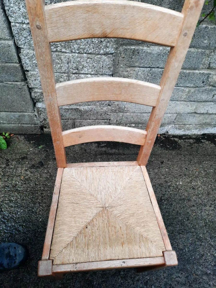 Dinning table - Image 3