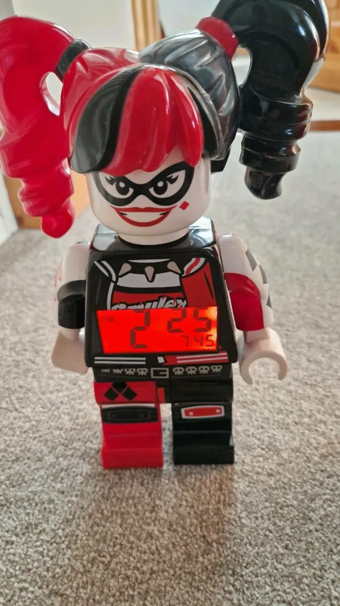 Harvey quinn lego alarm clock - Image 2