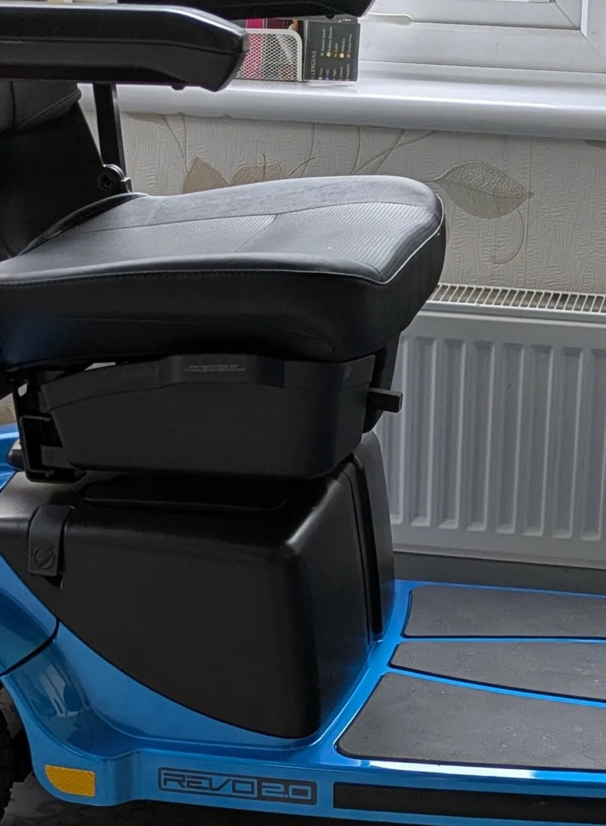 Mobility Scooter - Image 2