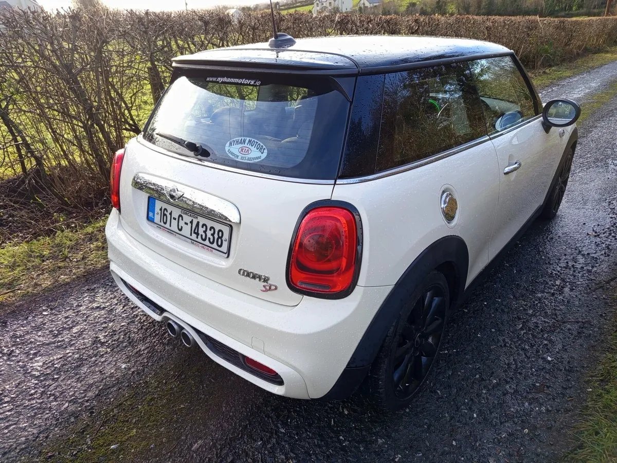 2016 Mini Cooper SD 2.0 Diesel - Image 2