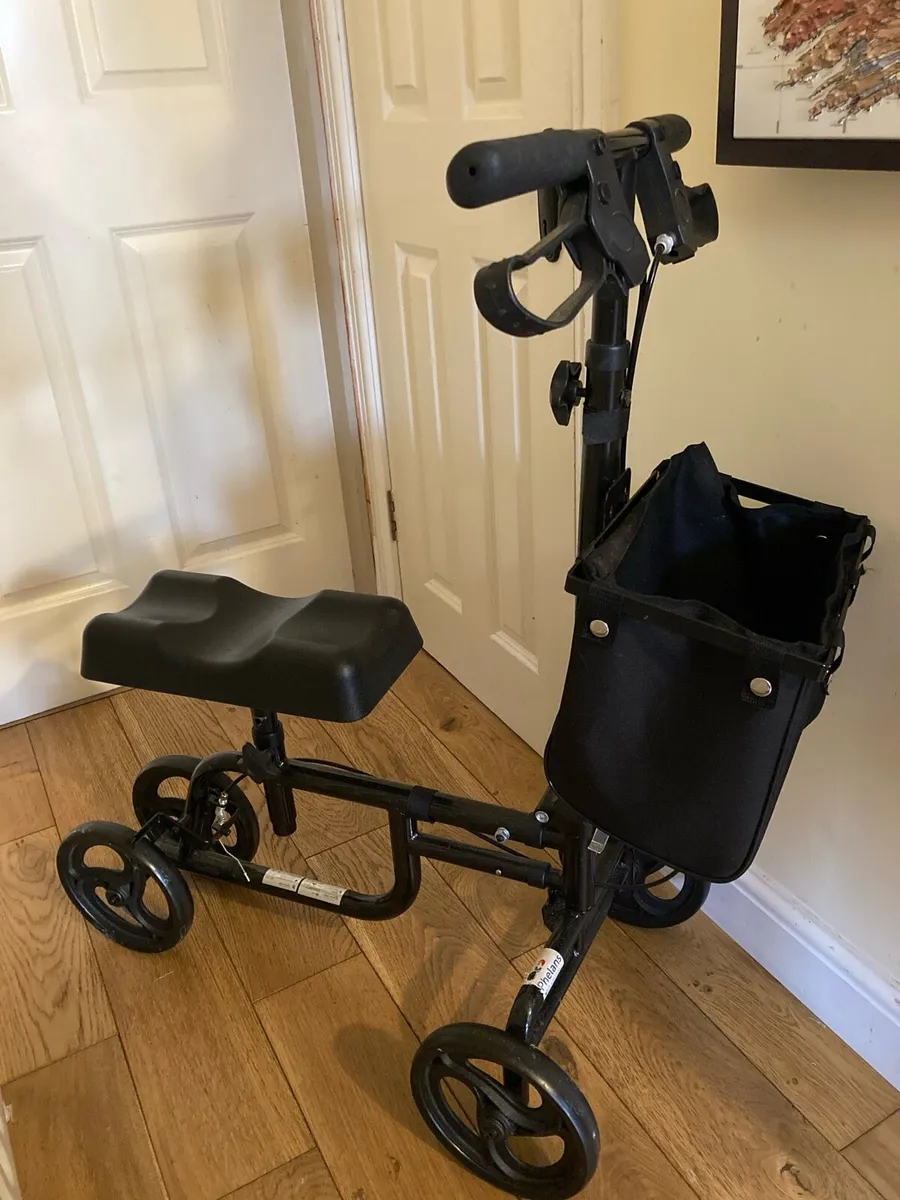Knee Scooter / Walker - Image 3