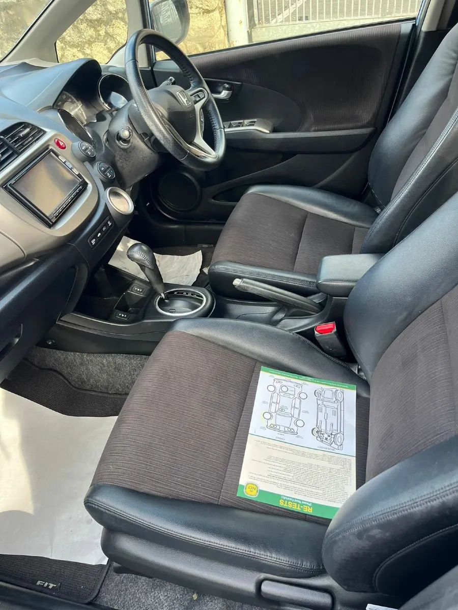 Honda Fit 2012 - Image 4