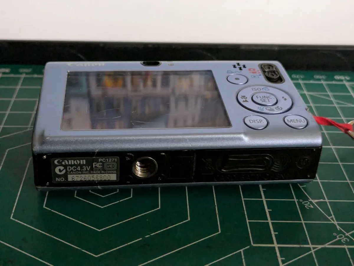 Canon PowerShot SD 1100 IS 8MP CCD🌈 digital 📸 - Image 3