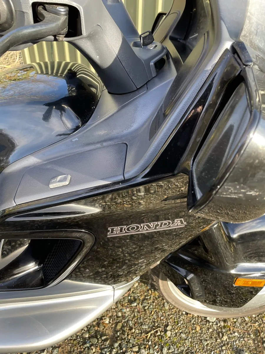 Honda PC800 - Image 2