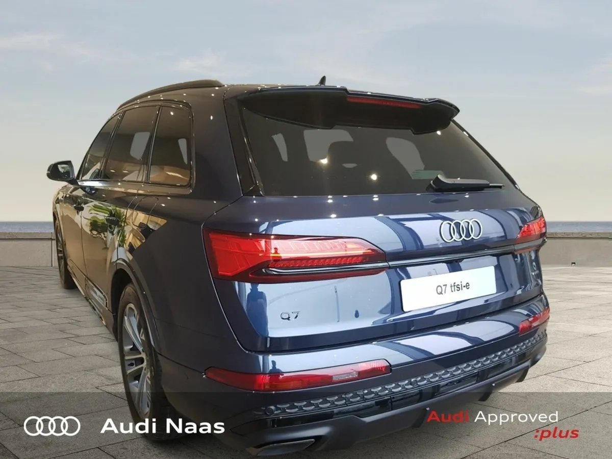 Audi Q7 60 TFSIE Competition Quattro 490BHP - Image 4
