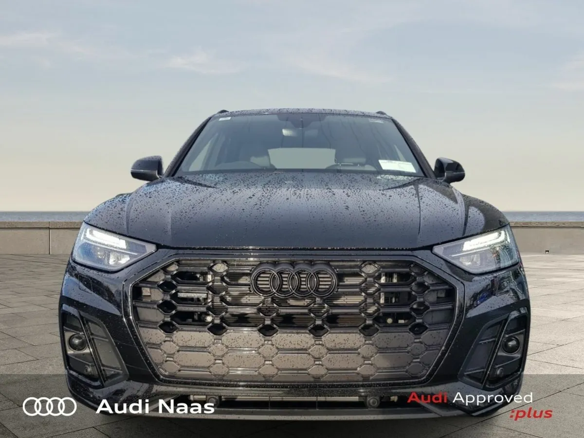 Audi Q5 Competition 55 TFSI e Quattro 367 HP - Image 2