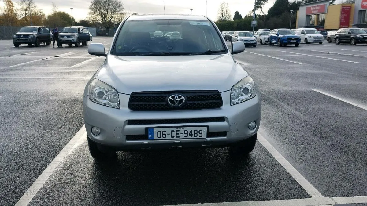Toyota RAV4 Automatic - Image 3