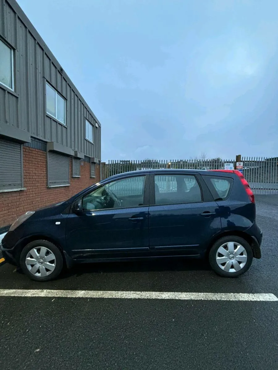 Nissan car - Image 1