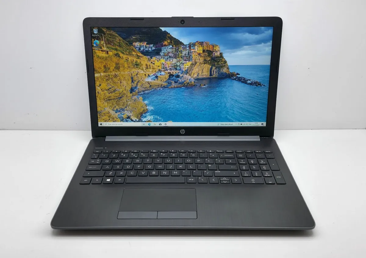 HP 15-DB - AMD A6/ 16GB RAM/ 256GB/ Win10 Laptop