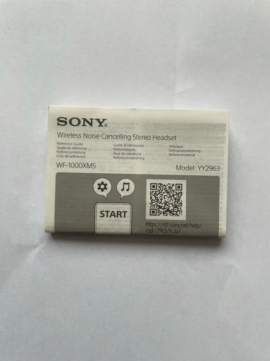 Sony-1000xm5 Earbuds - Image 3