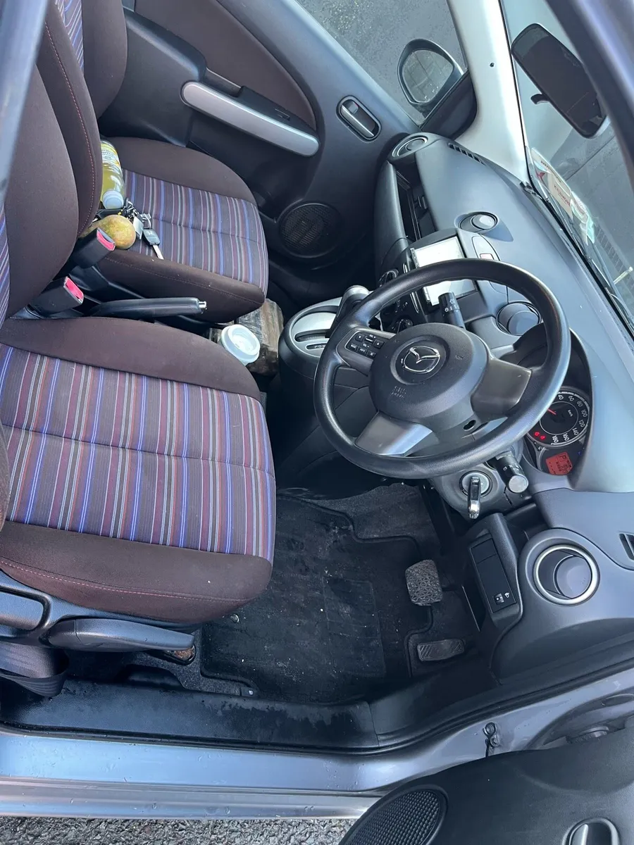 Mazda demio 2014 - Image 4