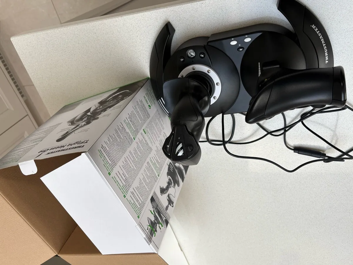 Xbox Thrustmaster T.Flight Hotas One controls - Image 4