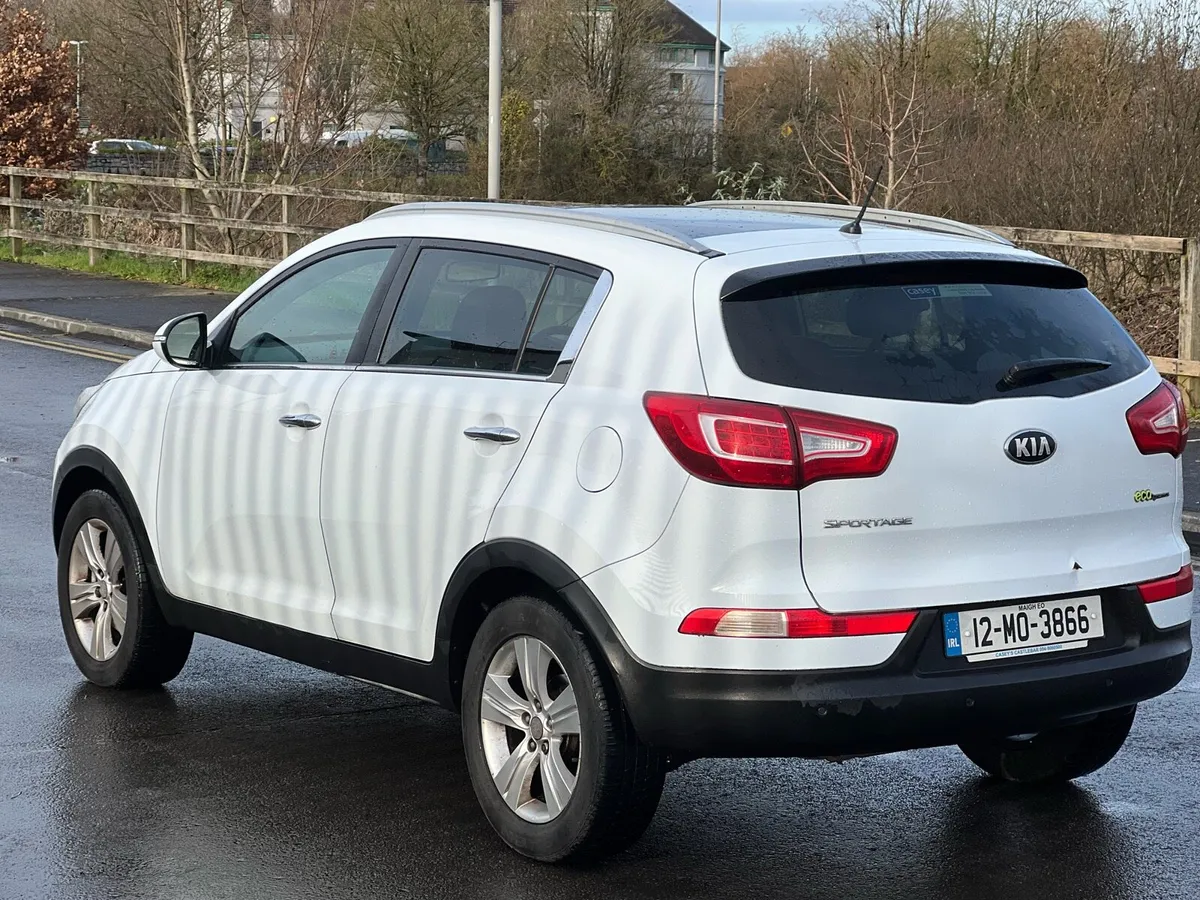 Kia sportage 1.6 petrol nct 10/26 - Image 3