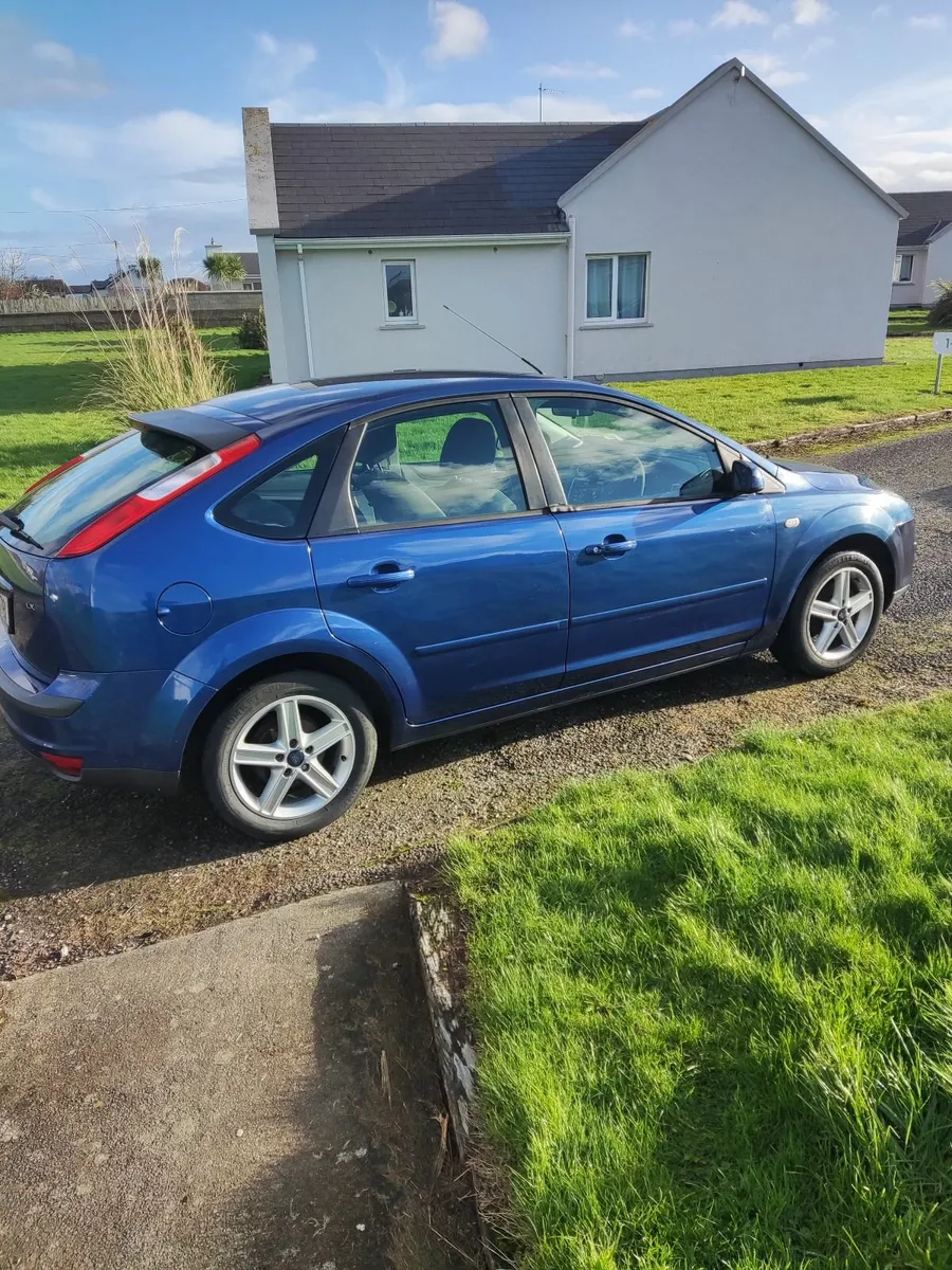 Ford Focus 2007 - Image 2