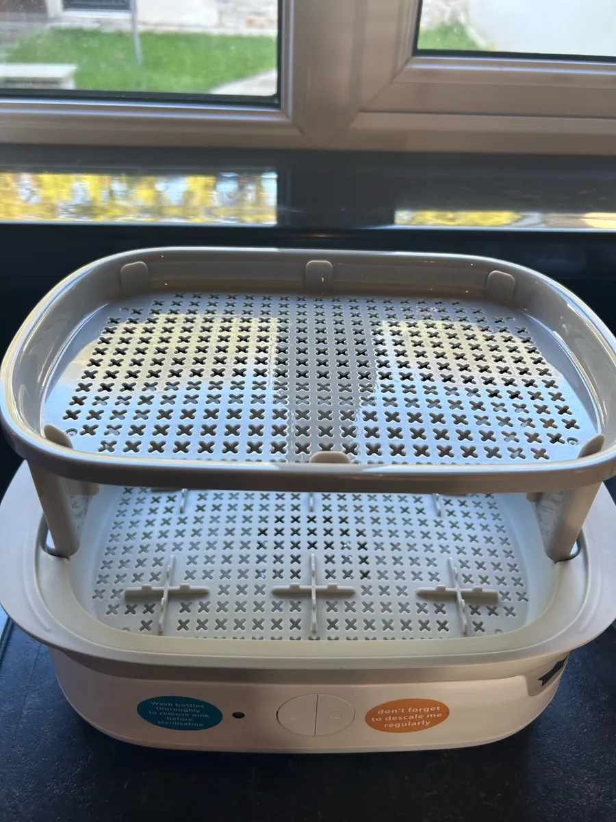 Tommee Tippee Bottle Steriliser & Bottles - Image 4