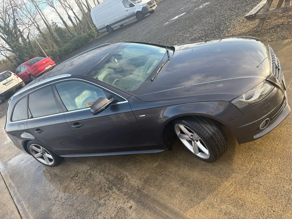 Audi A4 S-LINE Estate - Image 2