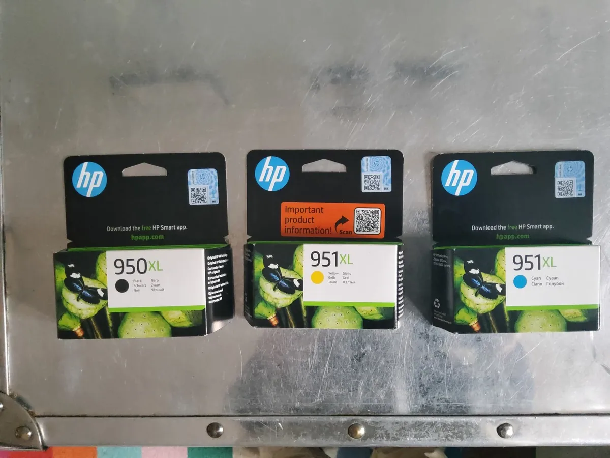 HP Ink cardtridges - Image 1