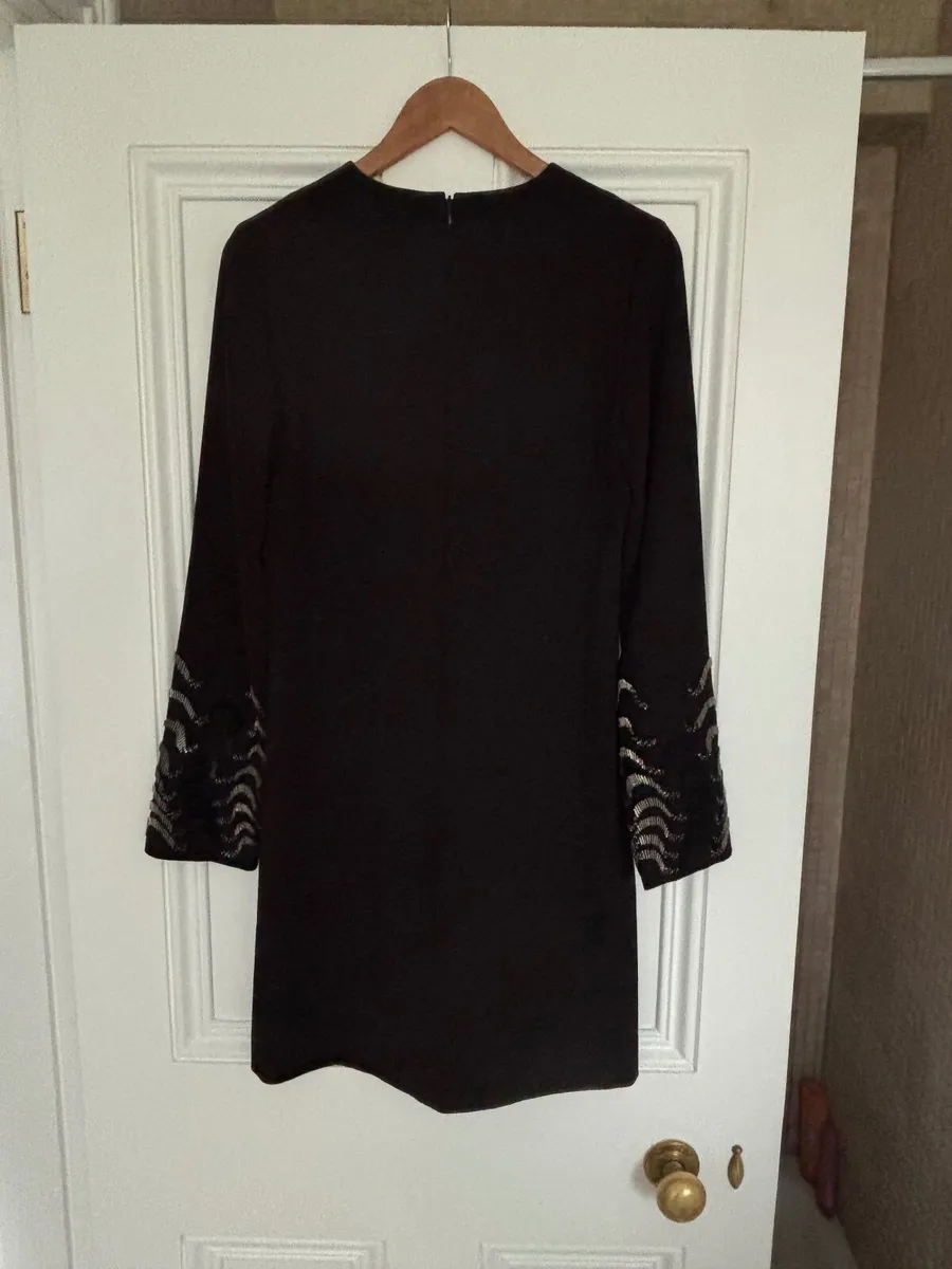 Victoria Beckham dress - perfect for Xmas parties! - Image 1
