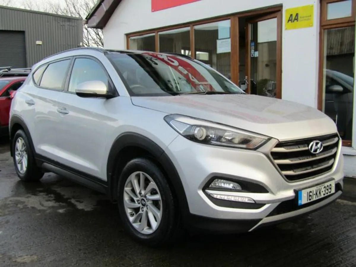 Hyundai Tucson Premium 5DR - Image 3