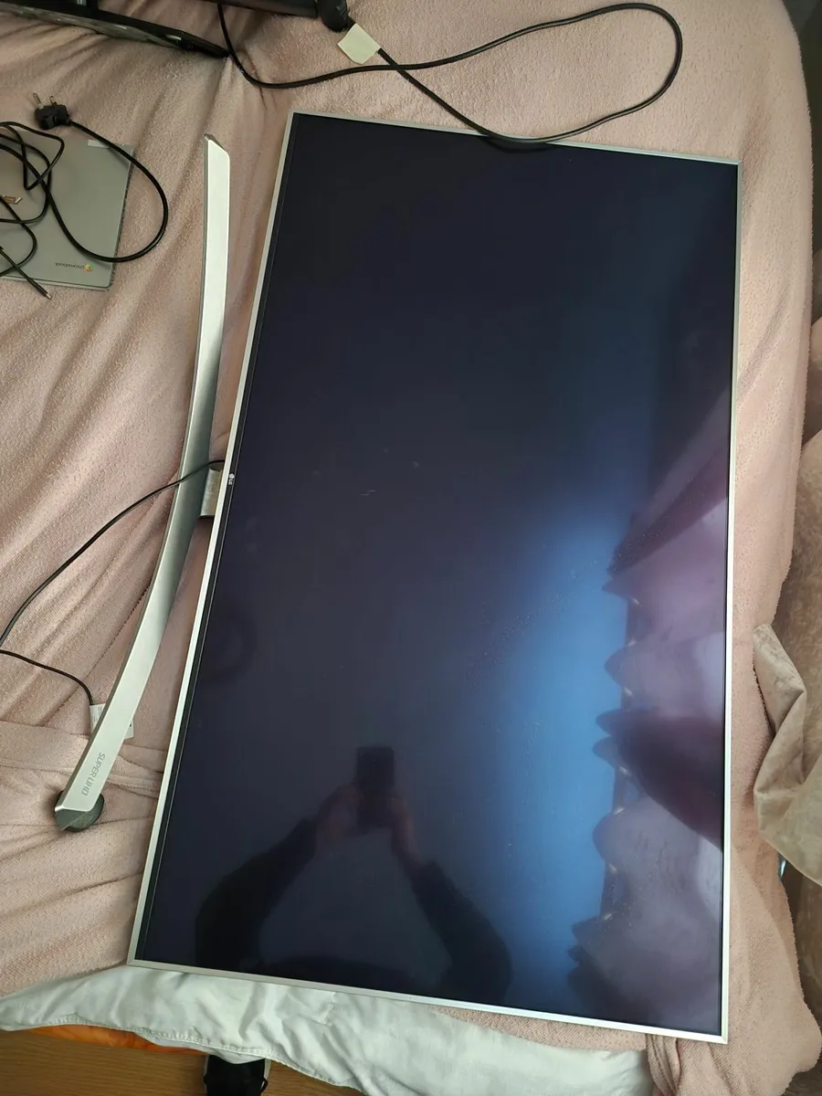 LG 42 inch Television - Image 1